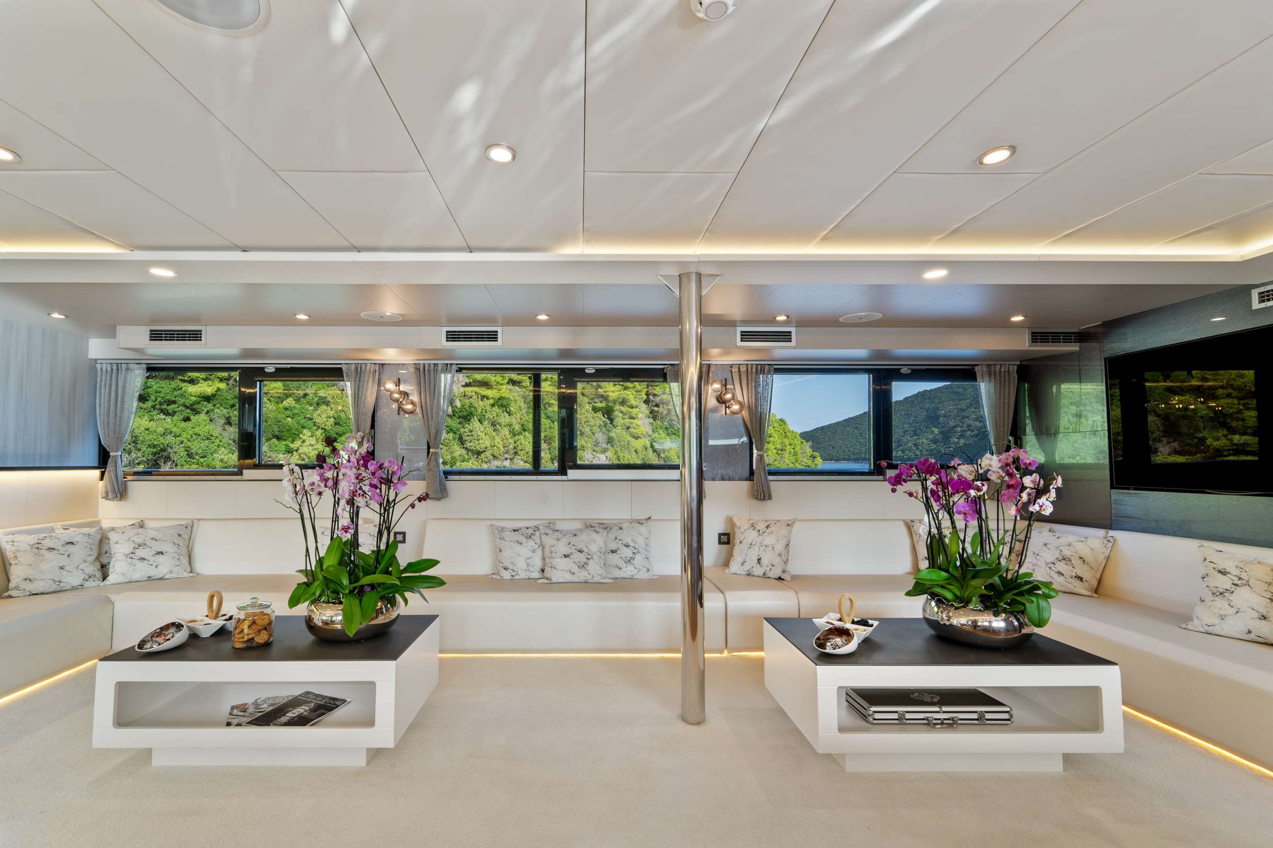 Yacht Photo