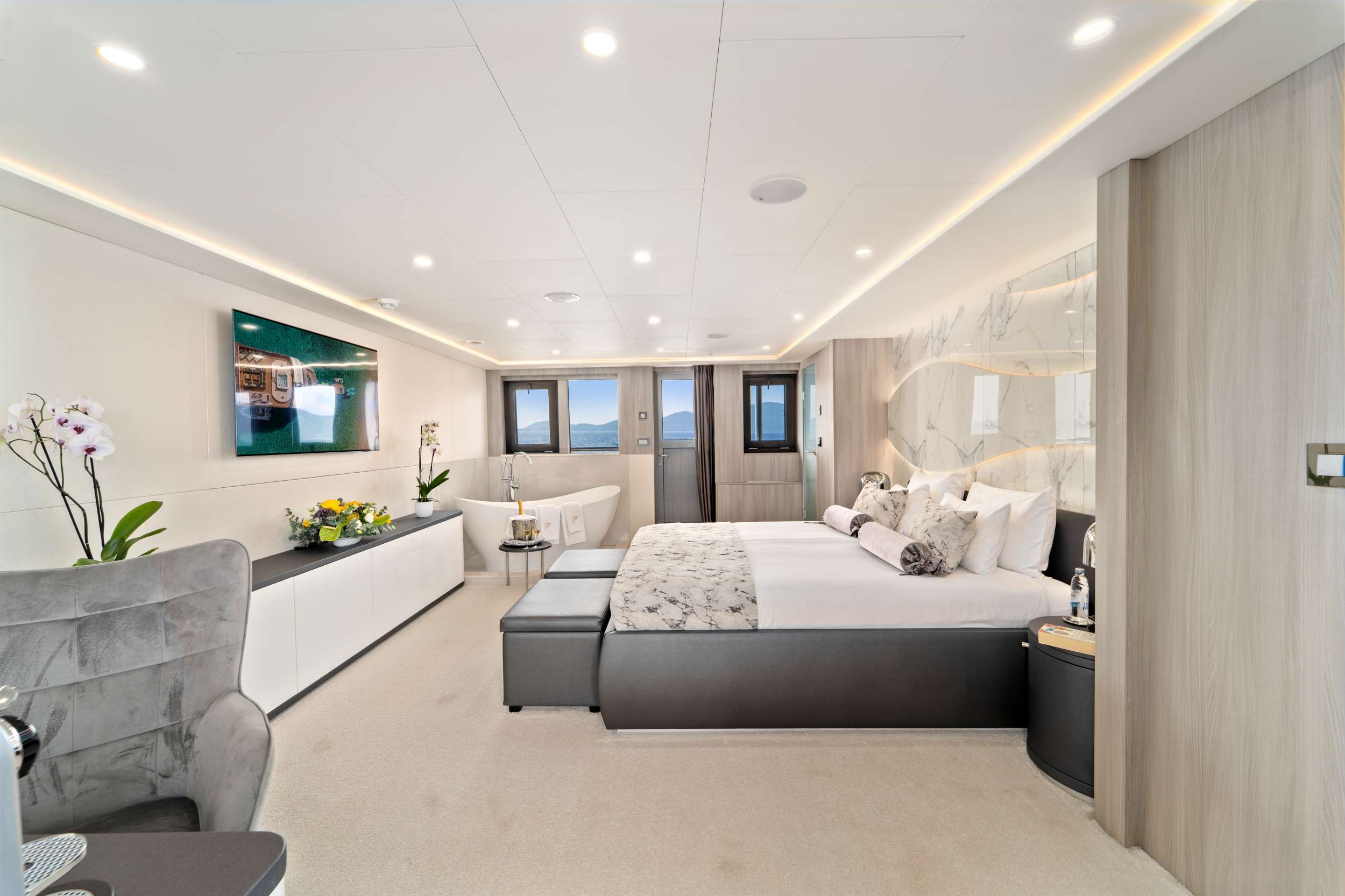 Yacht Photo