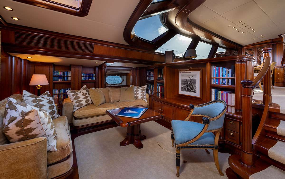 Yacht Photo