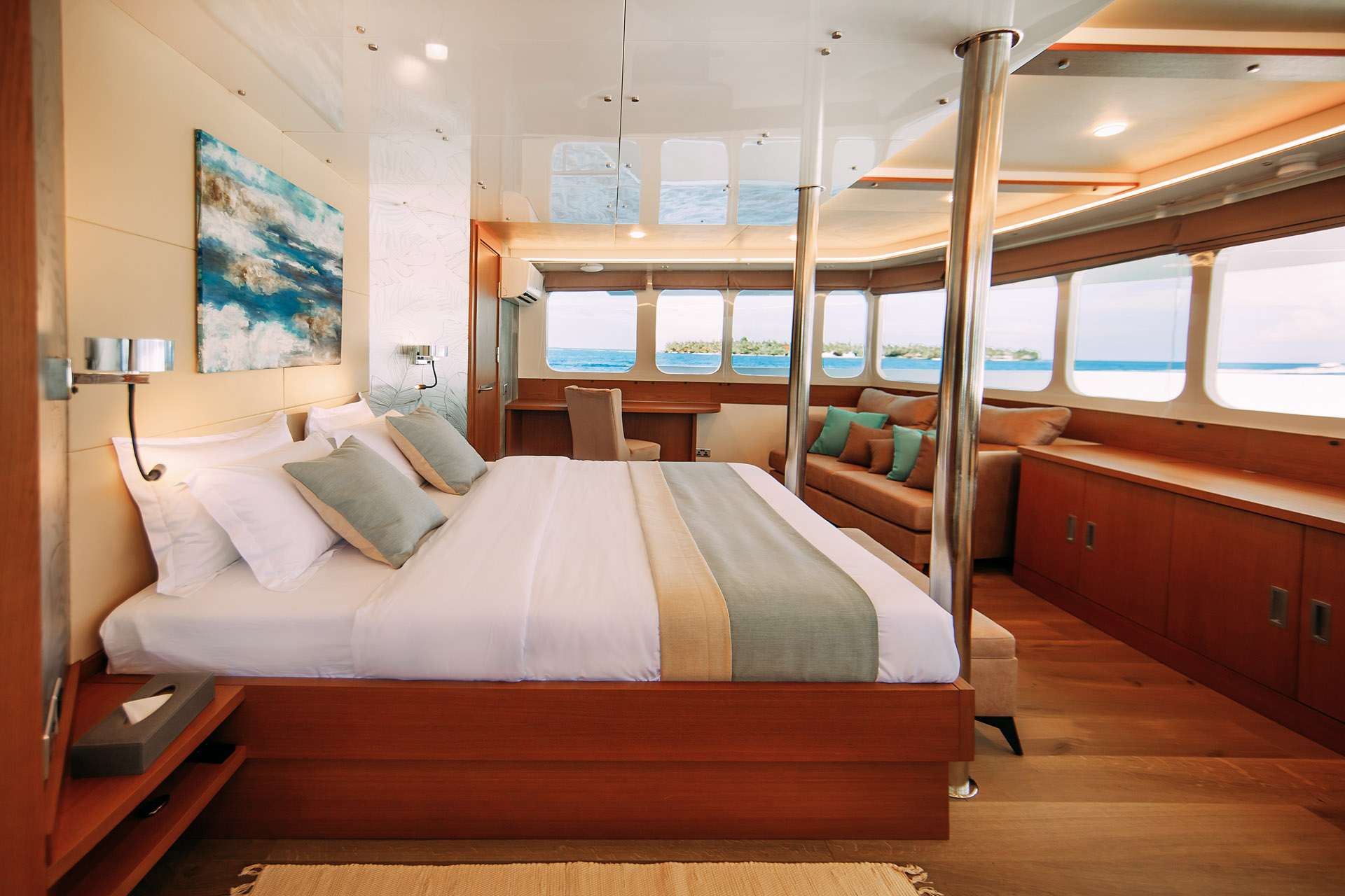 Yacht Photo