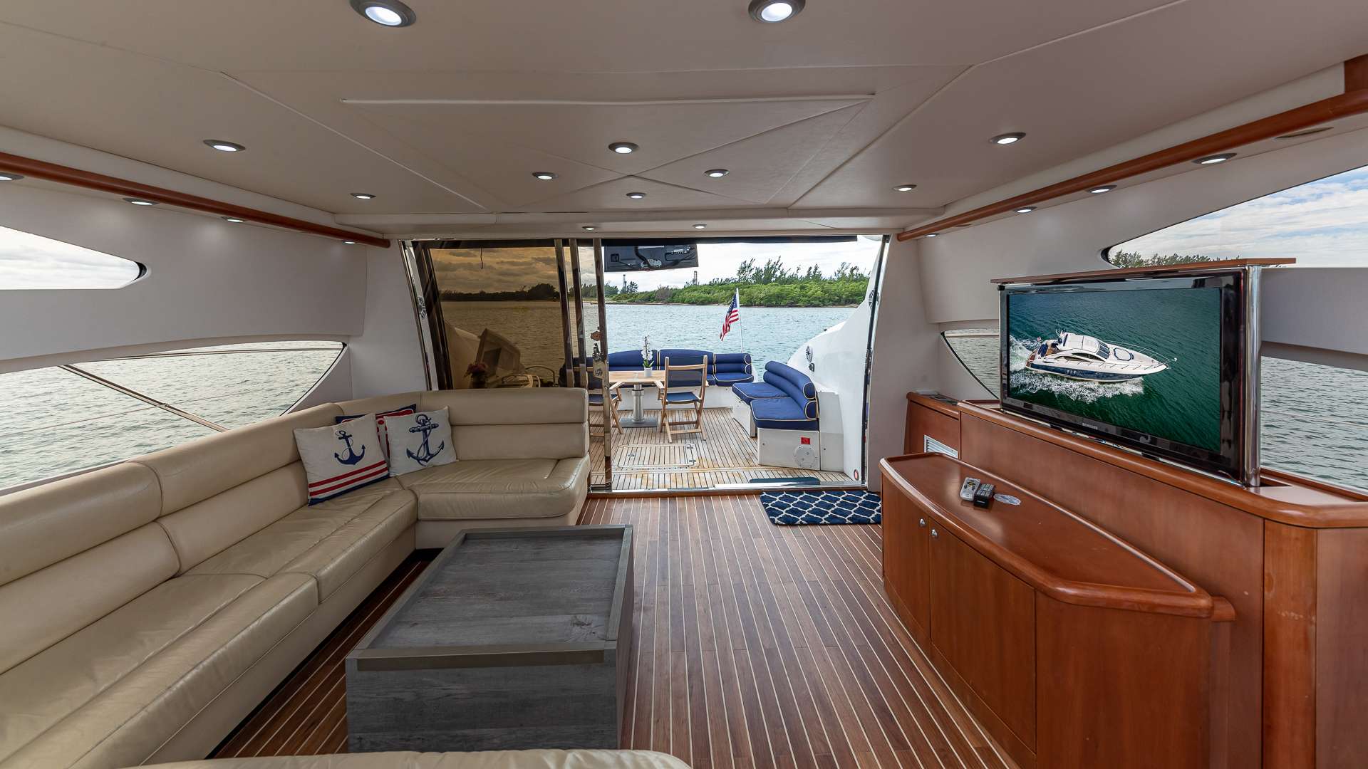 Yacht Photo