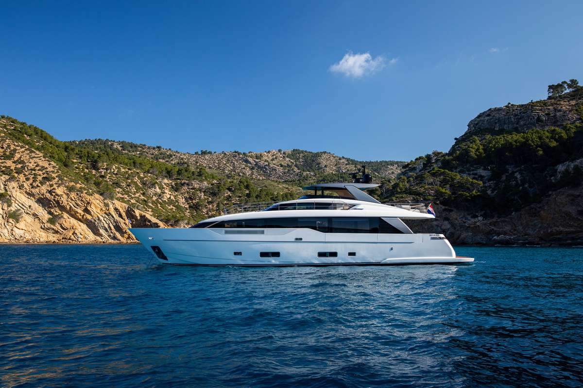 Yacht Photo