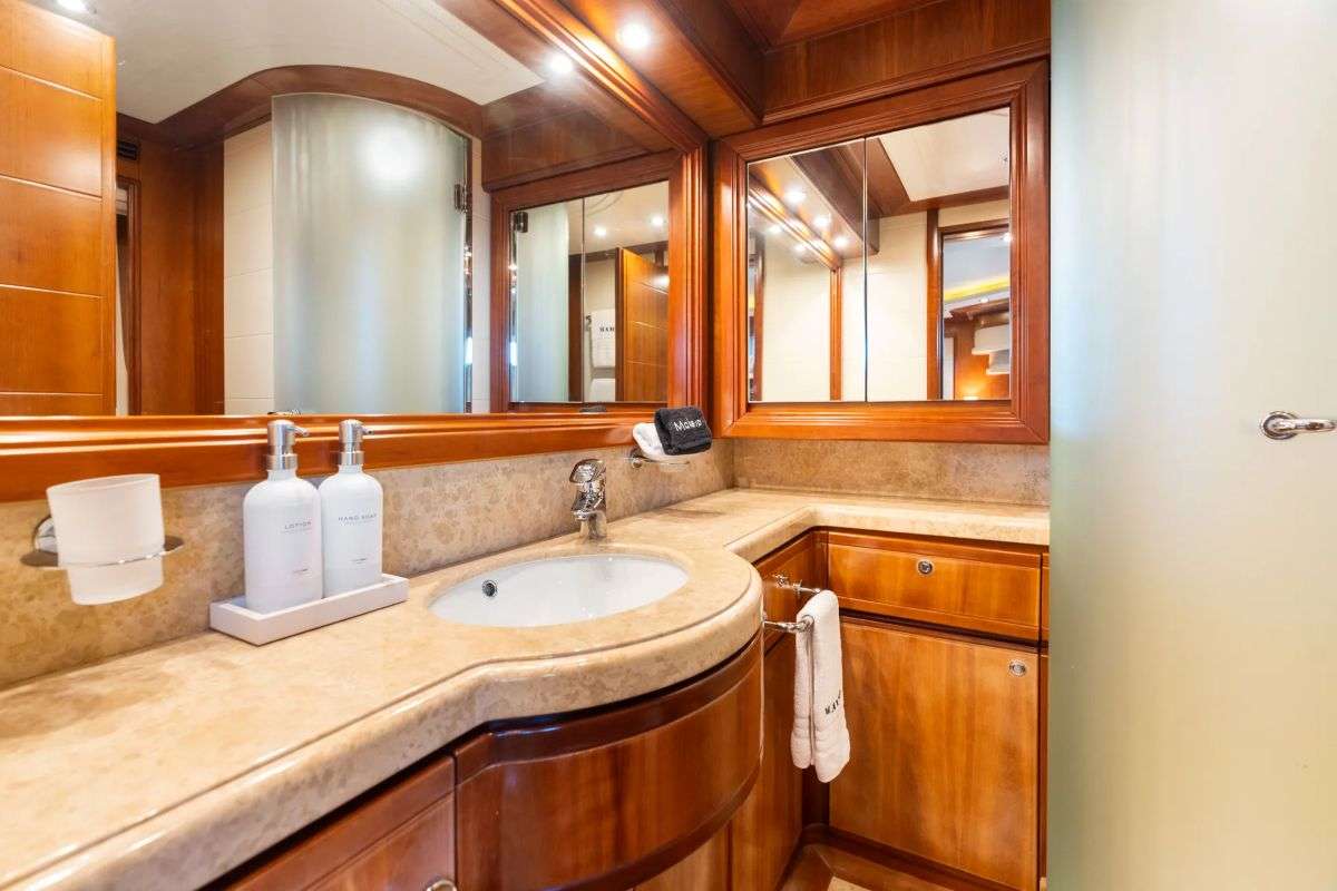 Yacht Photo