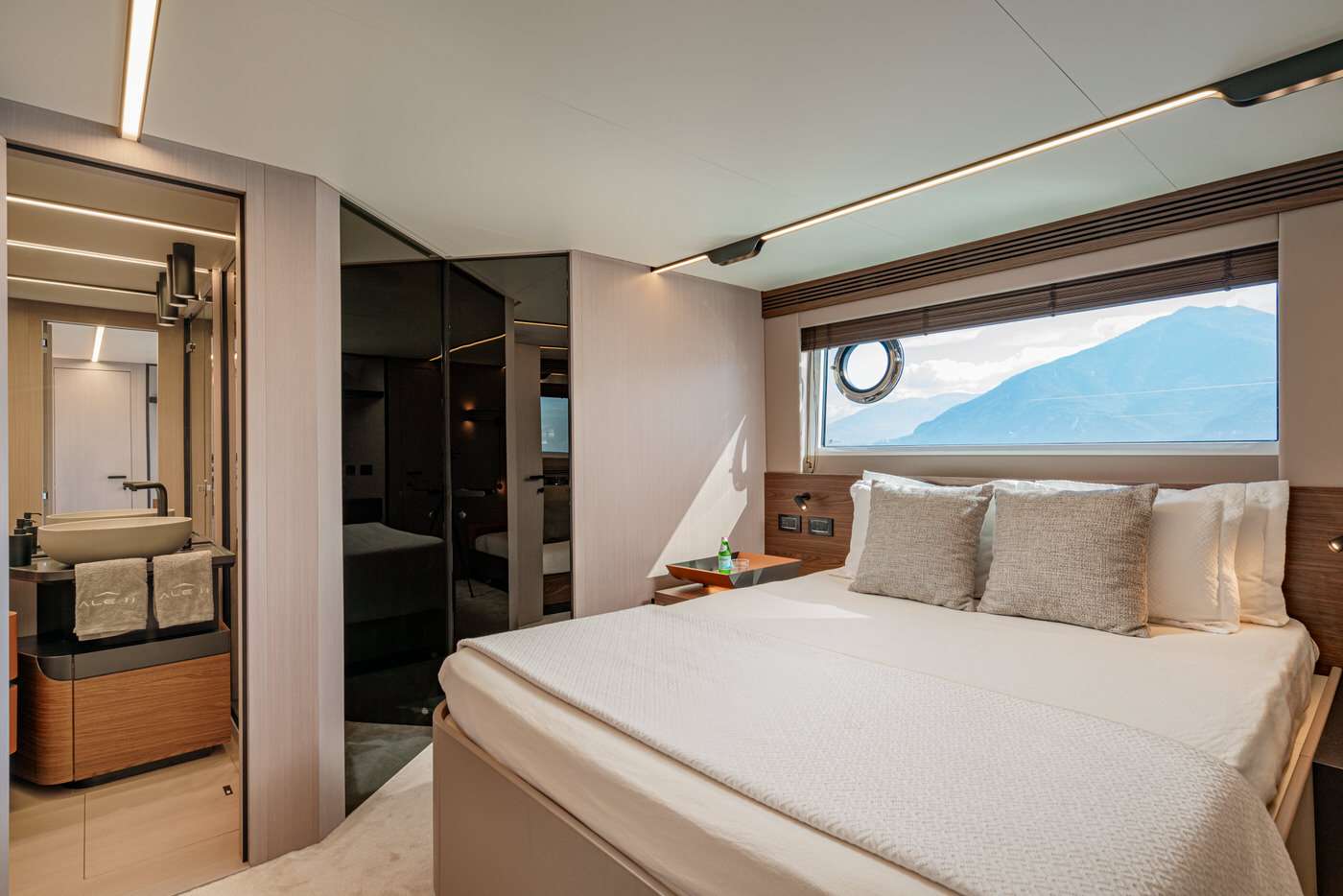 Yacht Photo