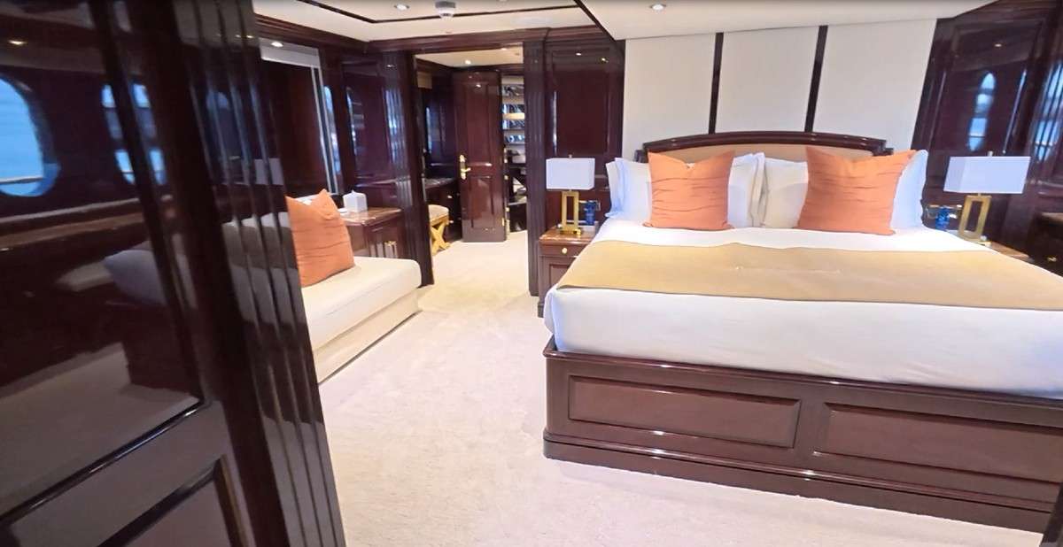 Yacht Photo