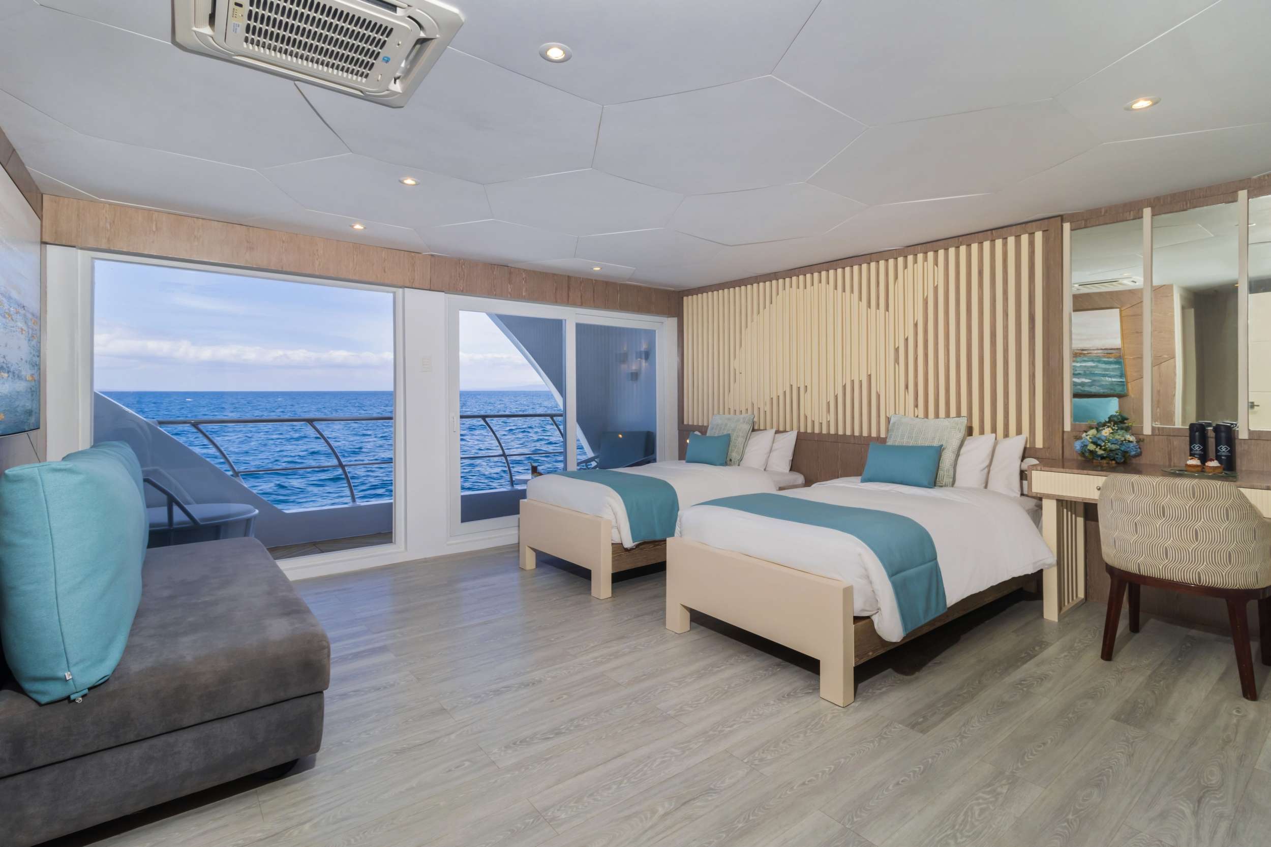 Yacht Photo