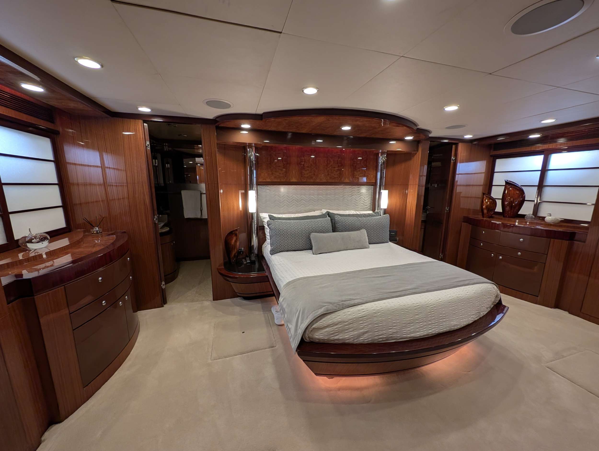 Yacht Photo