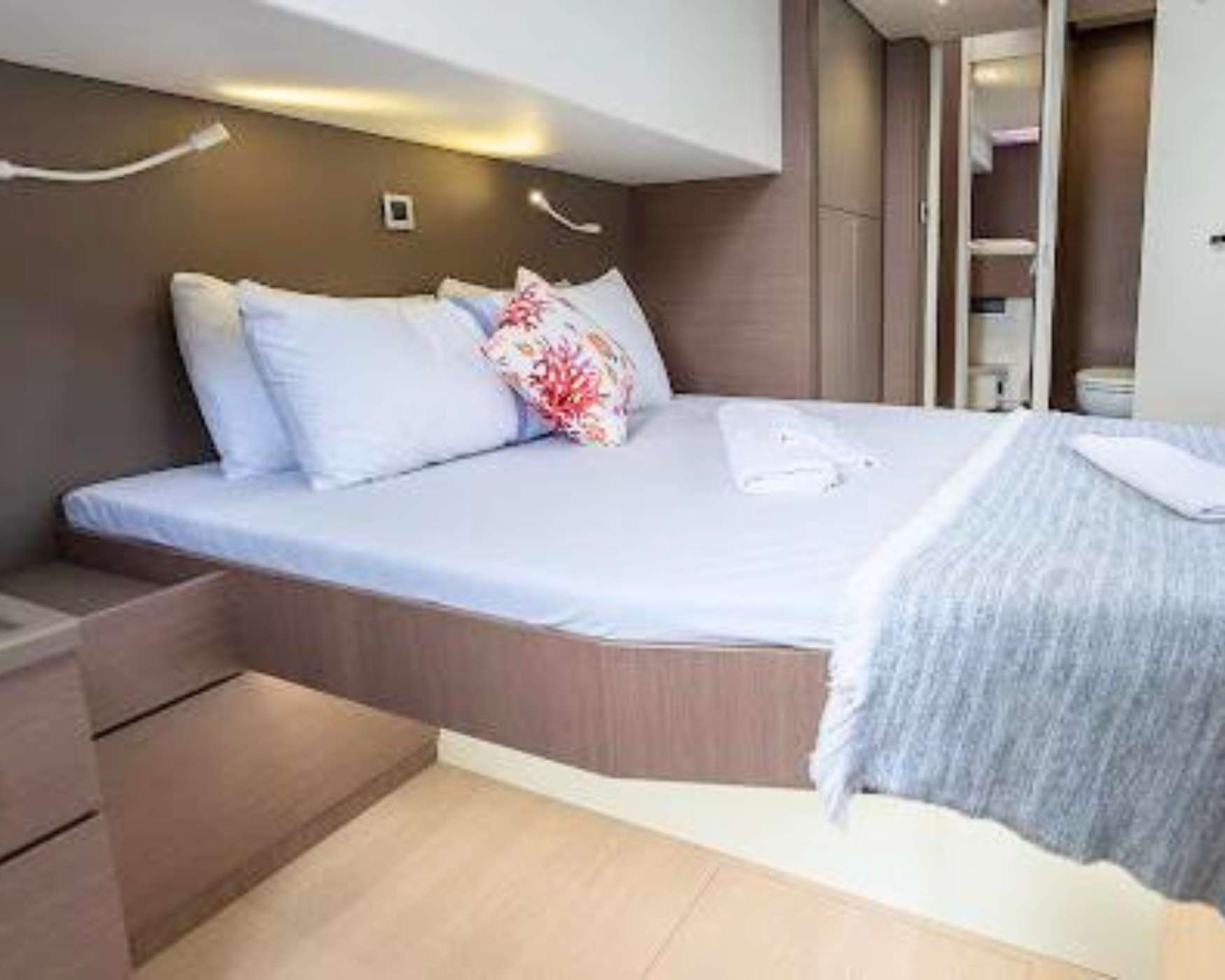 Yacht Photo