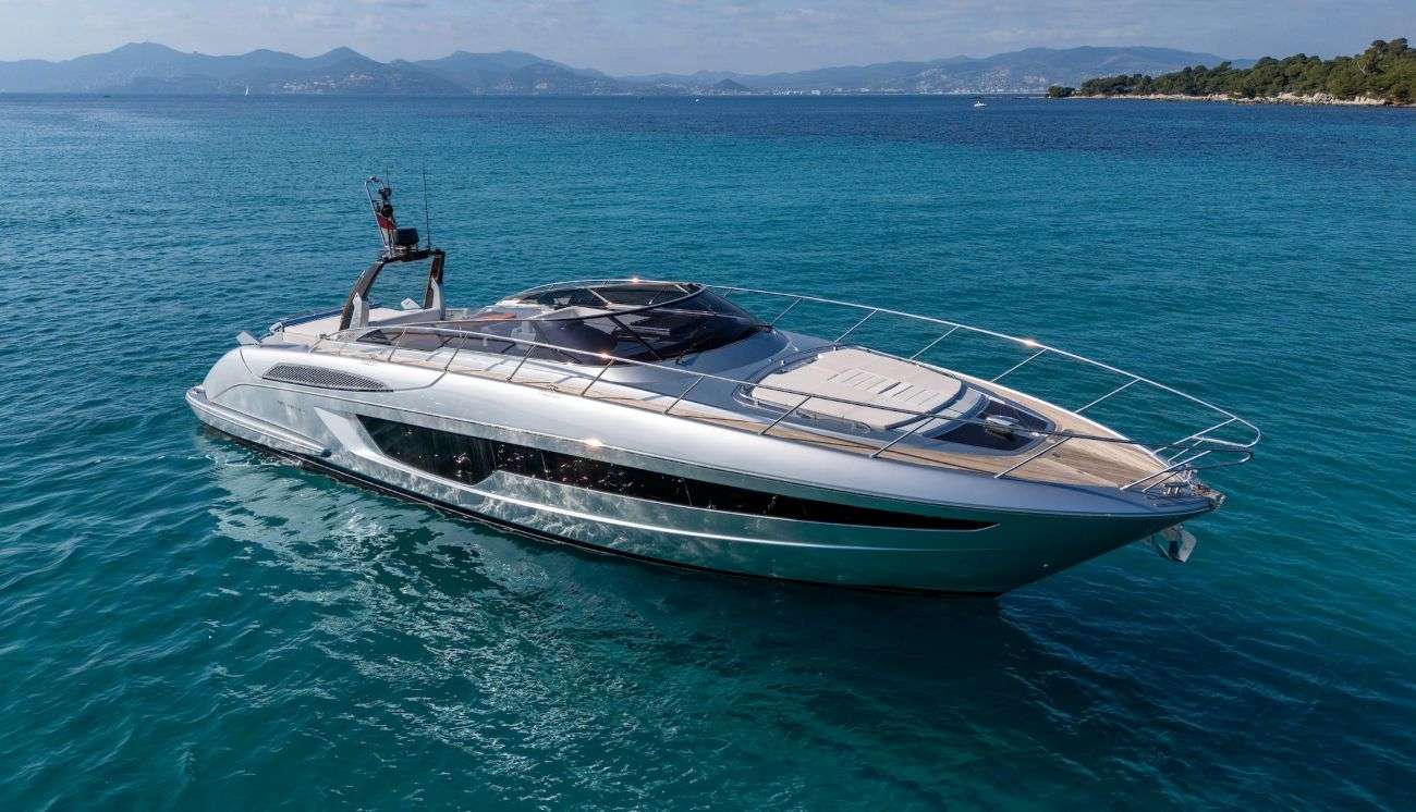 Yacht Photo