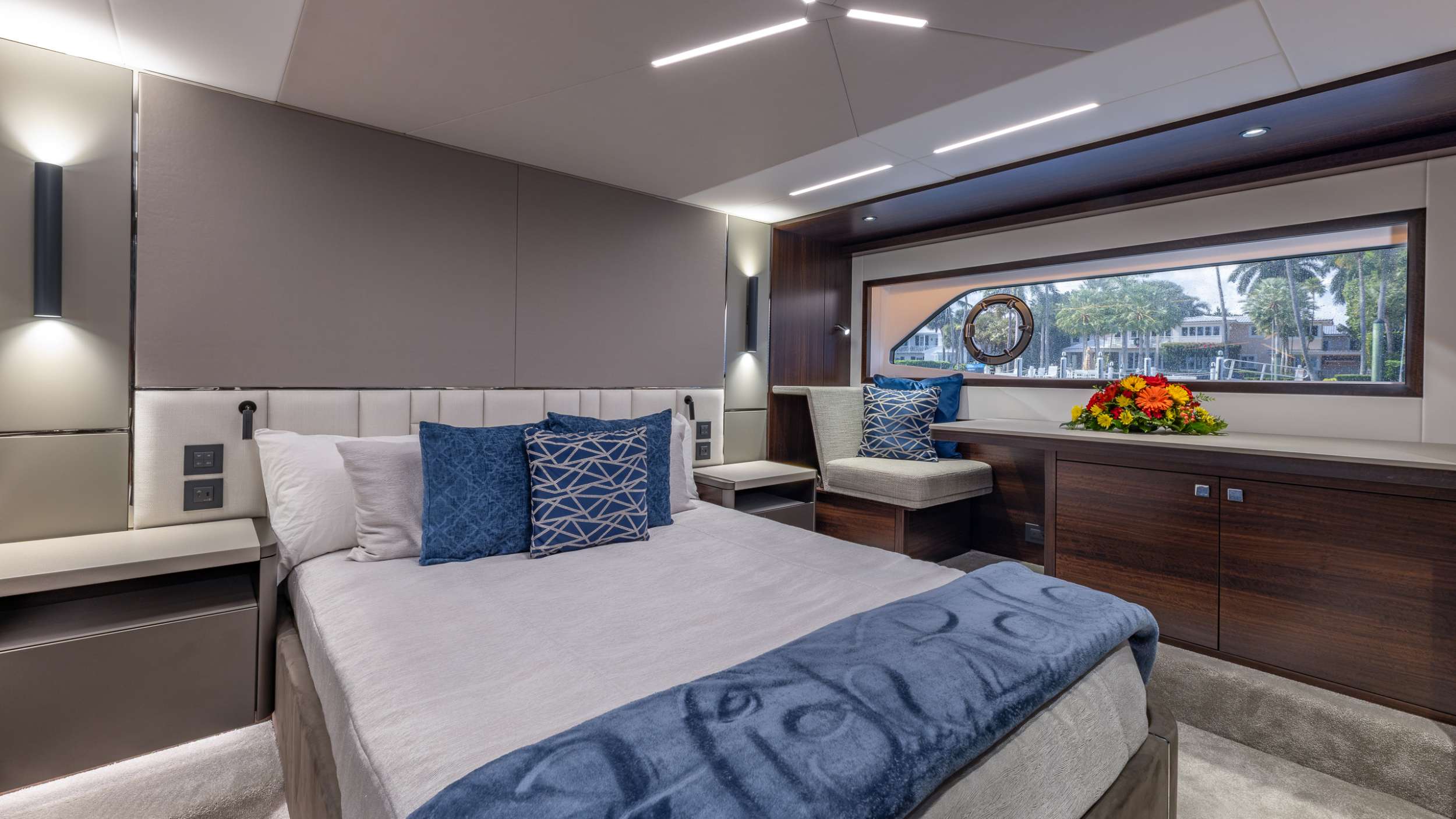 Yacht Photo