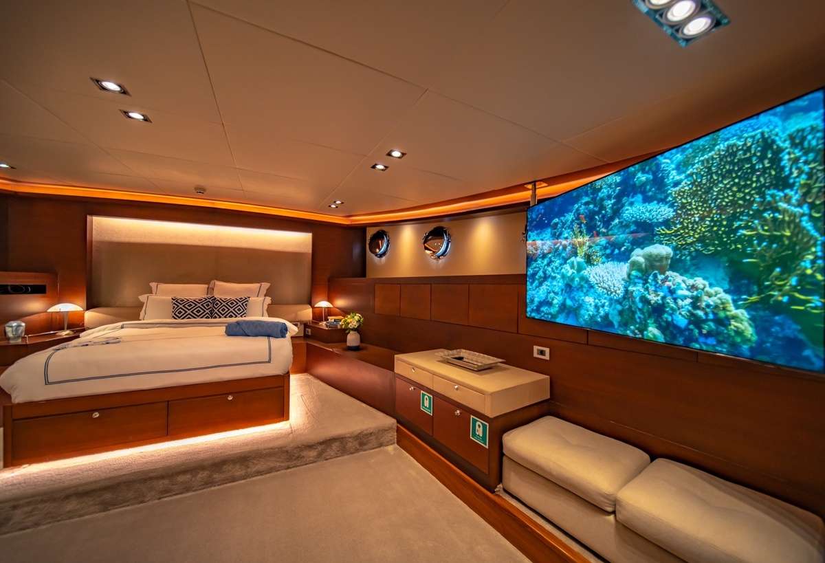 Yacht Photo