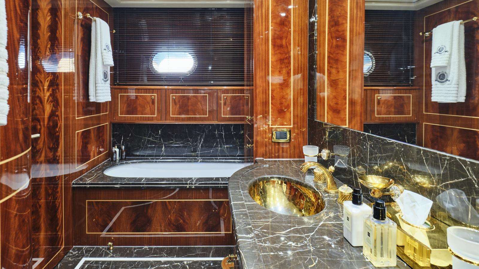 Yacht Photo