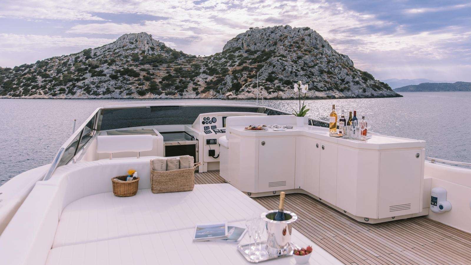 Yacht Photo