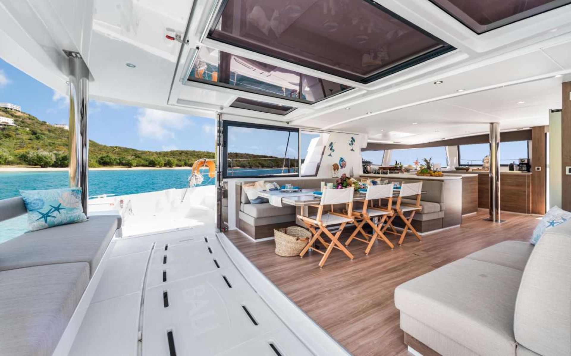 Yacht Photo