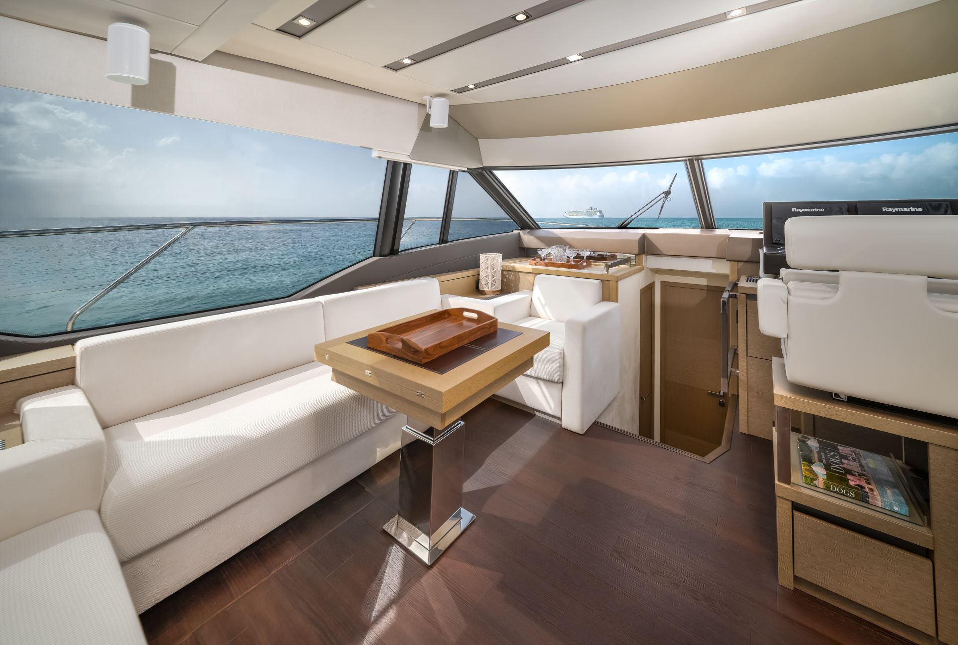 Yacht Image 10