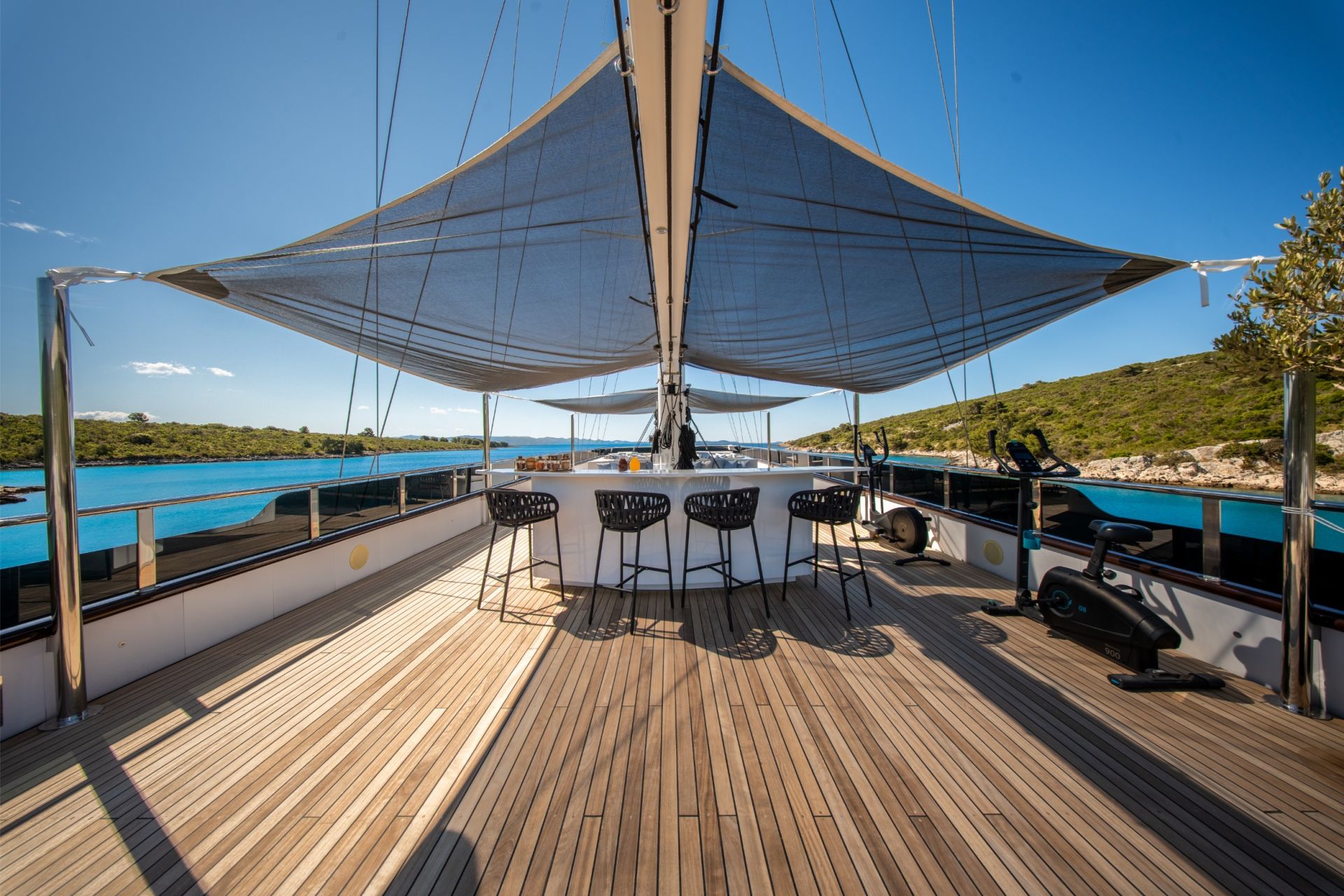 Yacht Photo
