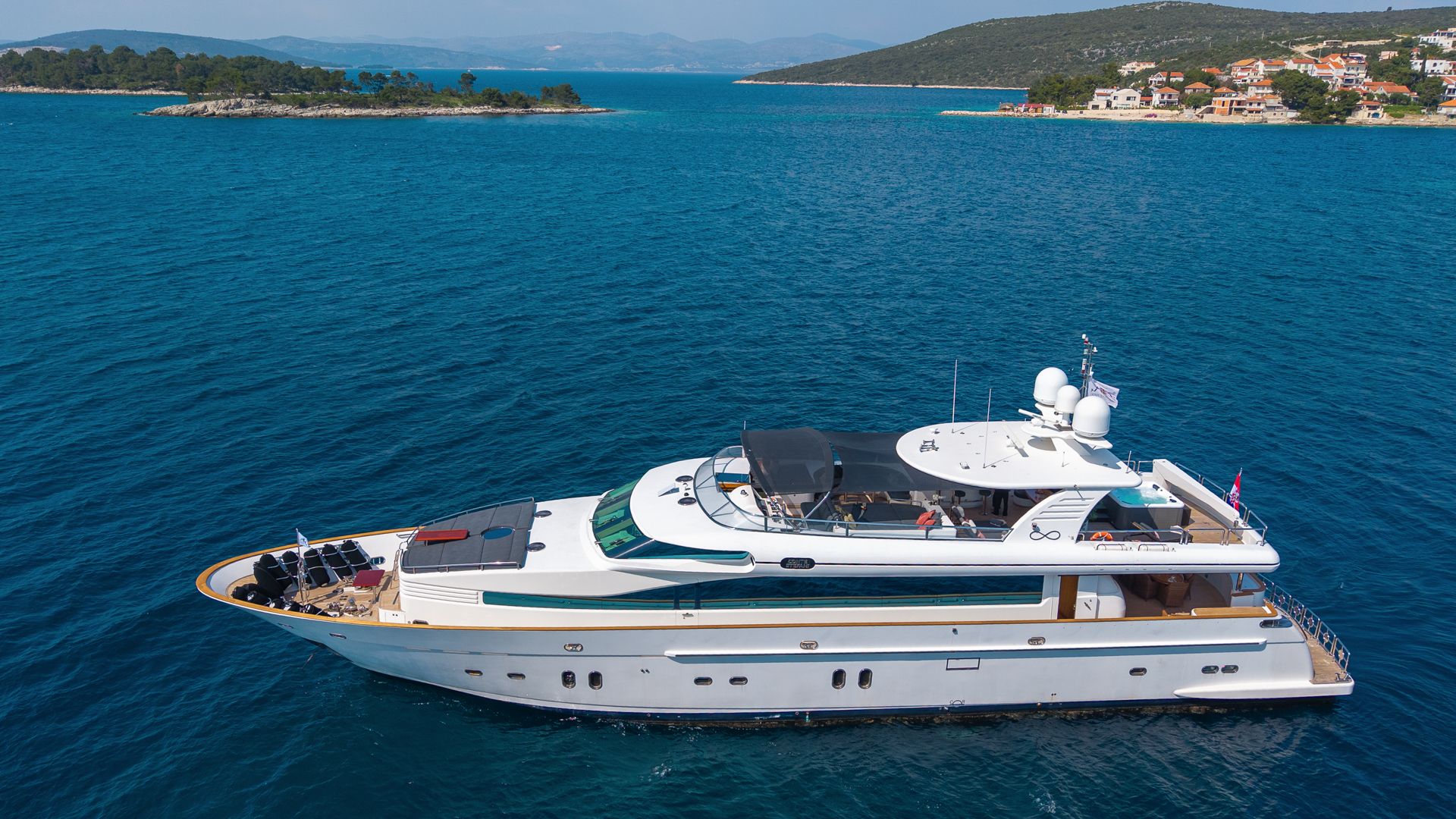 Yacht Photo