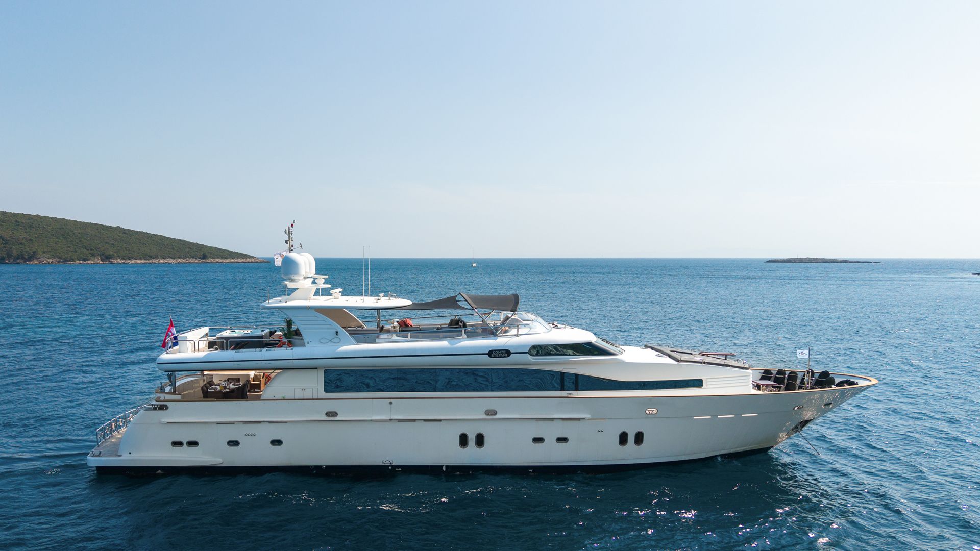 Yacht Photo
