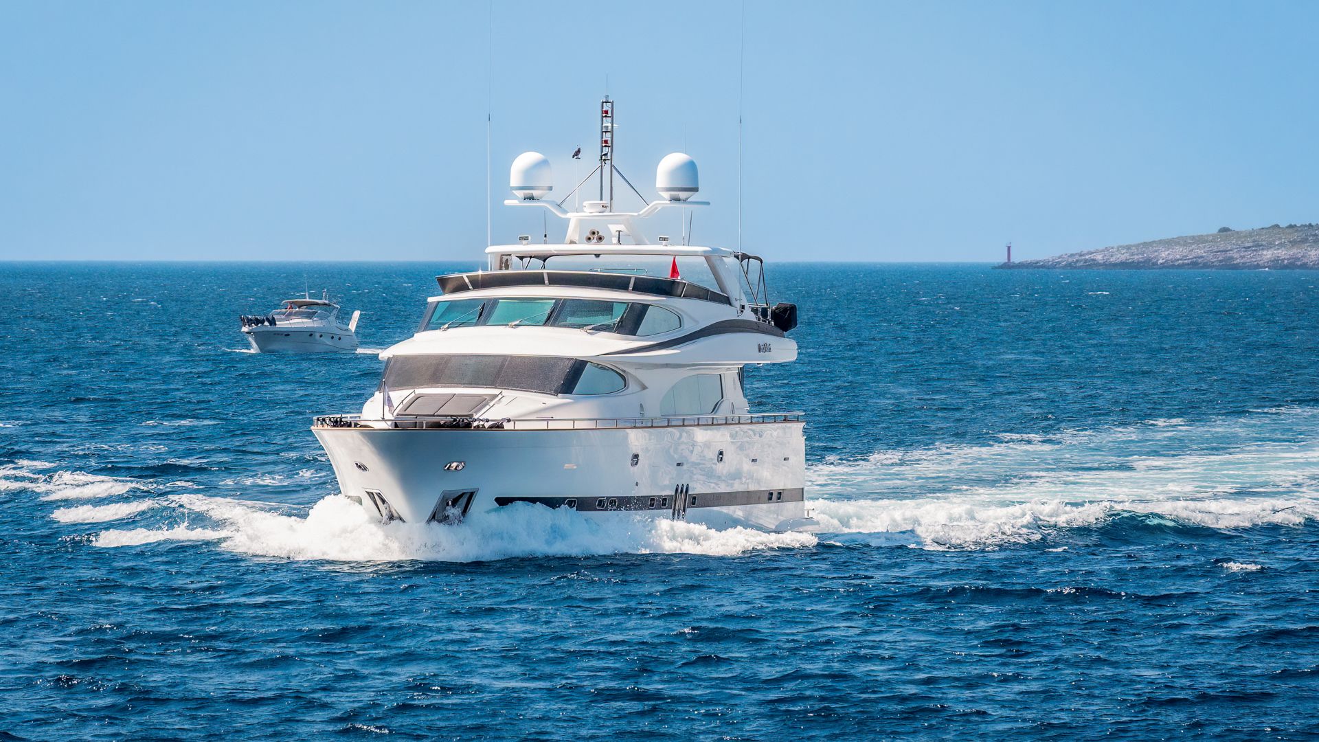 Yacht Photo