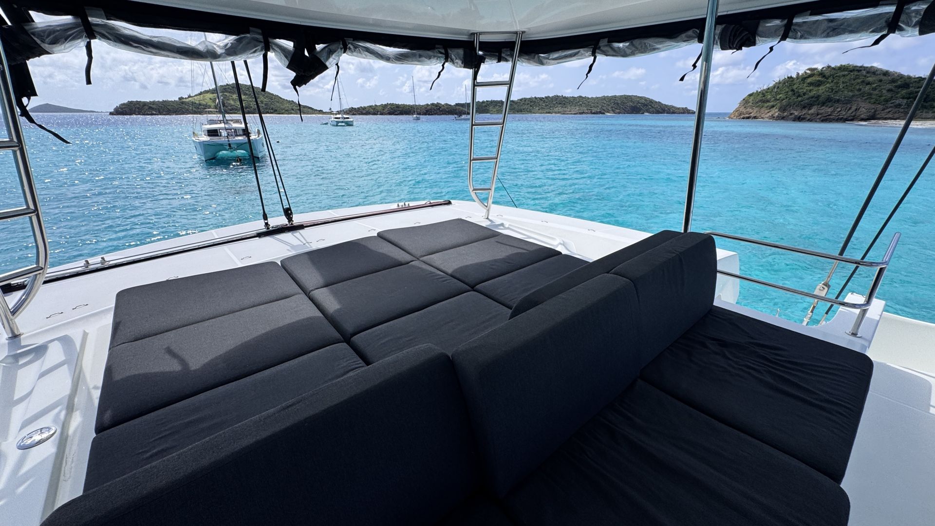 Yacht Image 9