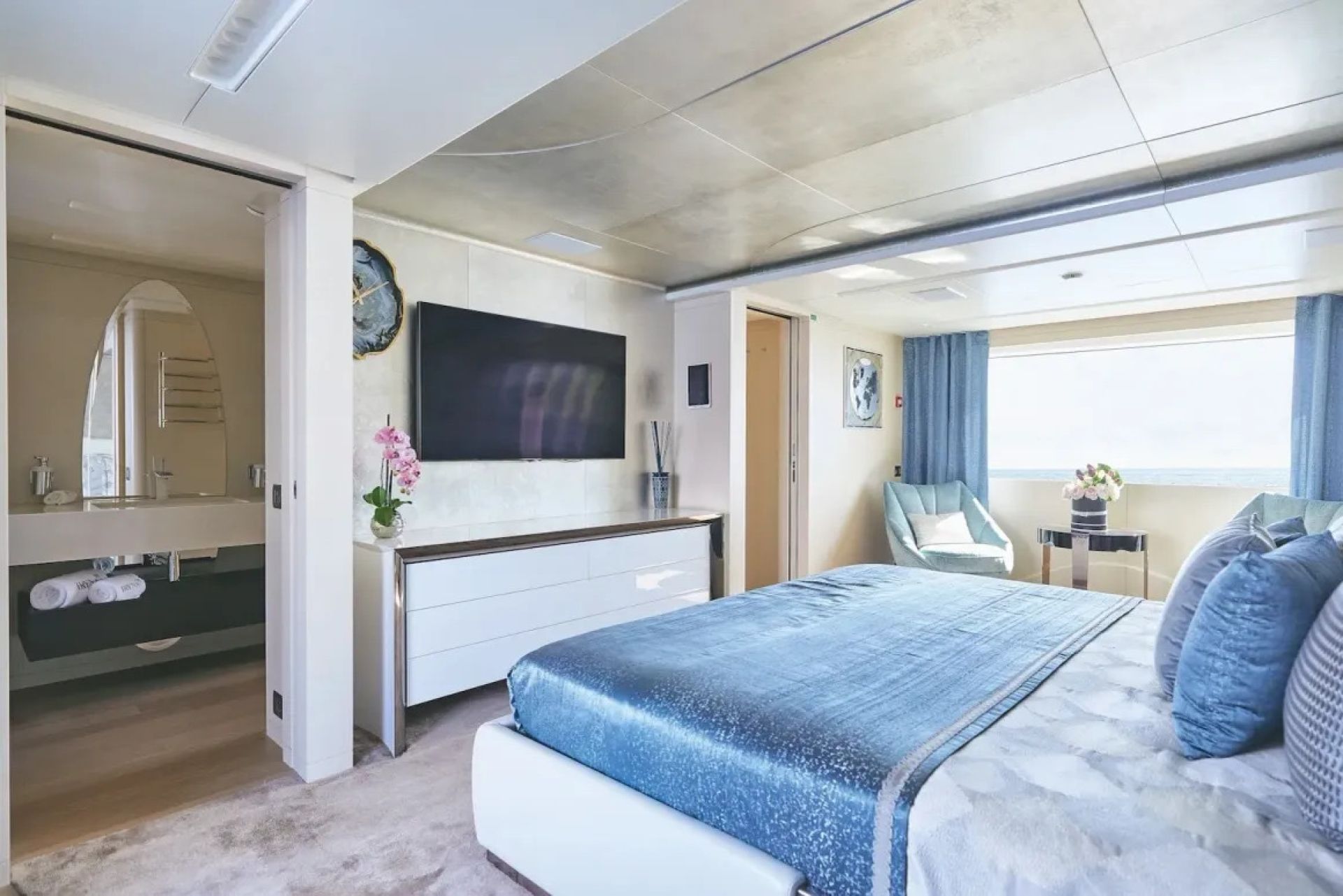 Yacht Photo