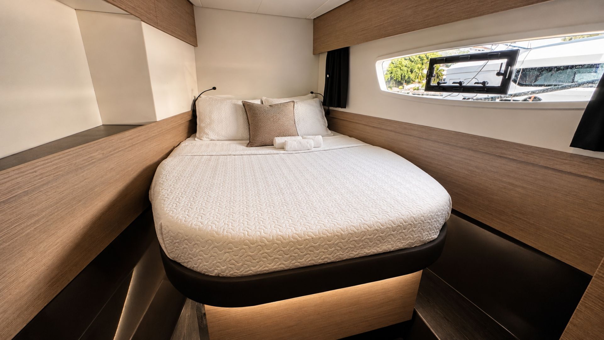 Yacht Photo