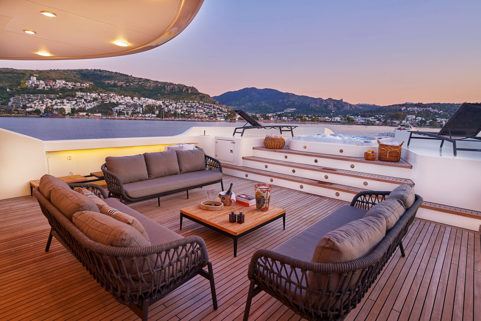 Yacht Image 5