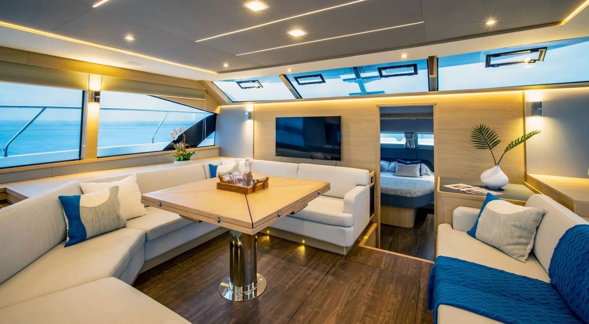 Yacht Image 10