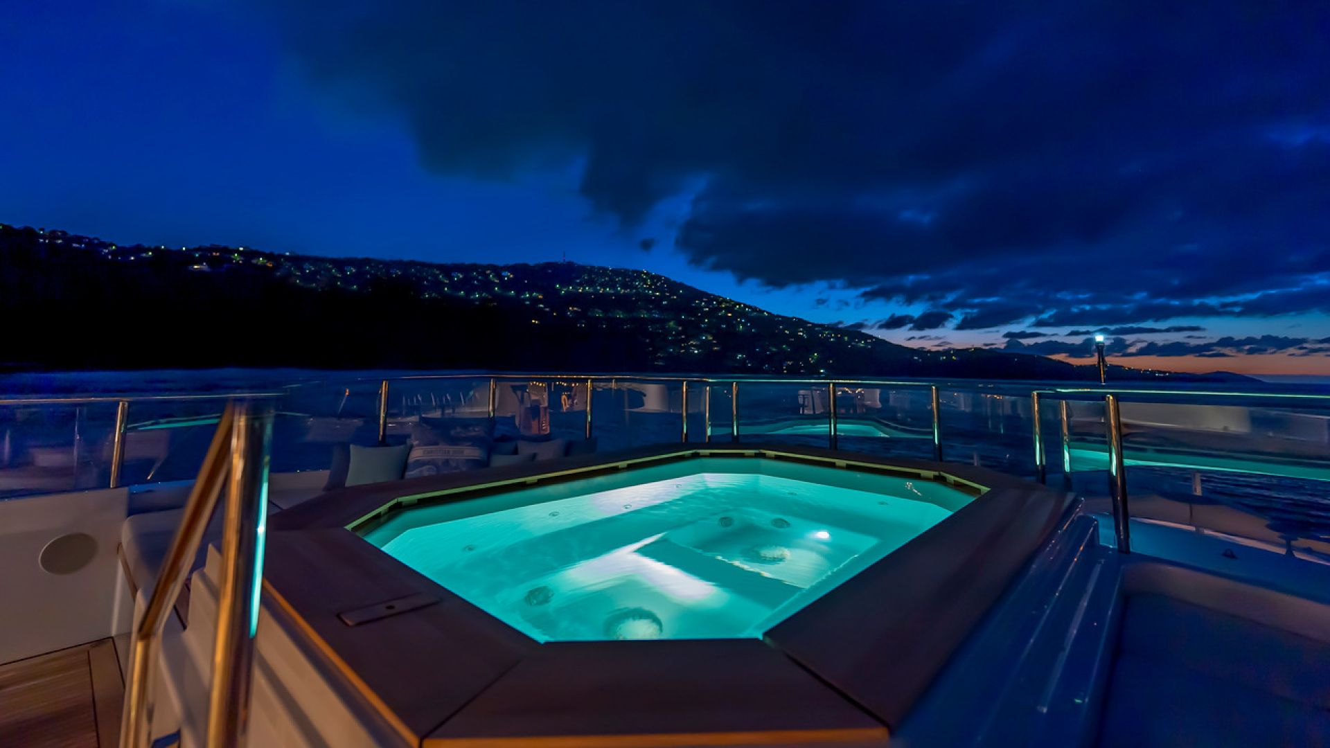 Yacht Image
