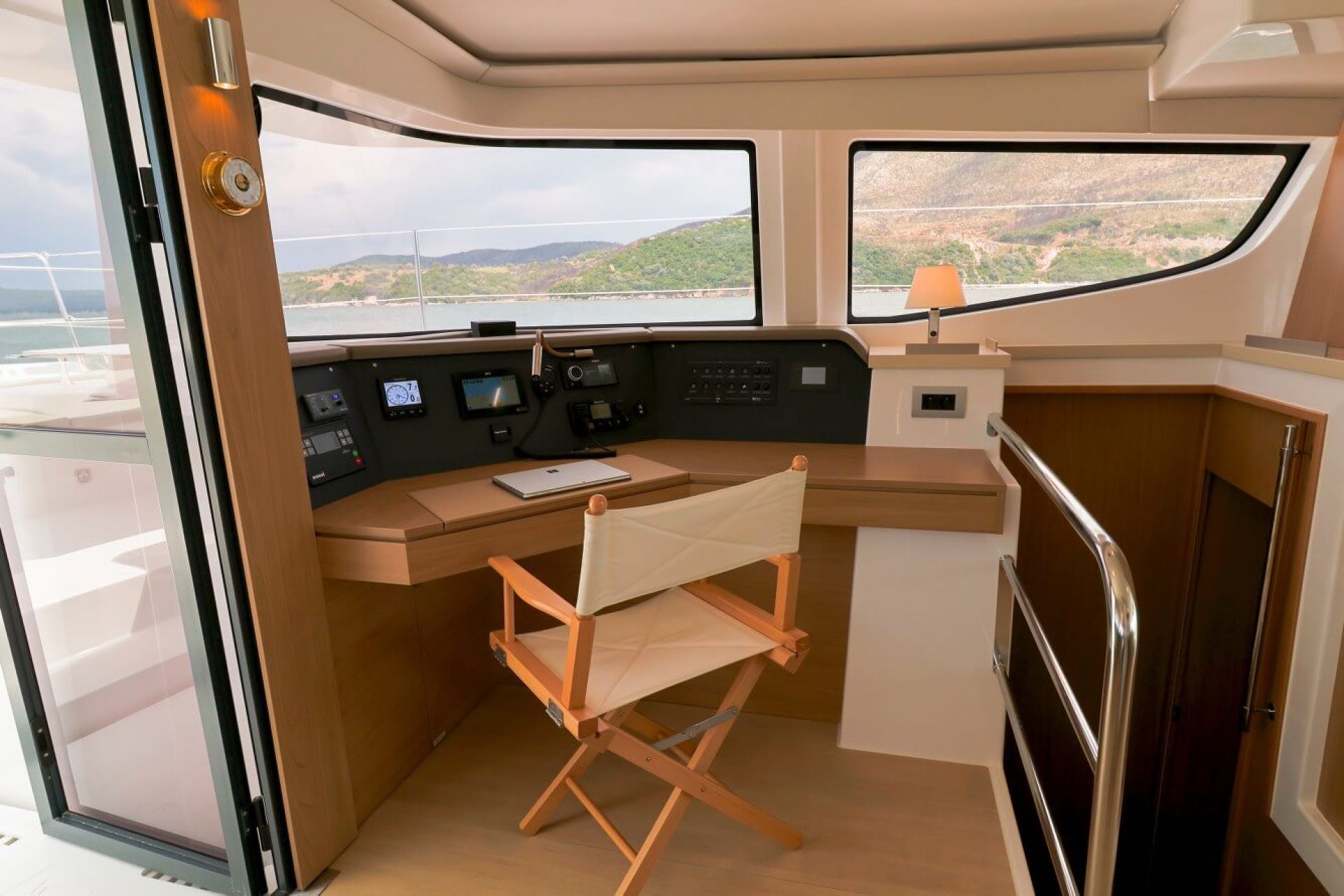 Yacht Image 32