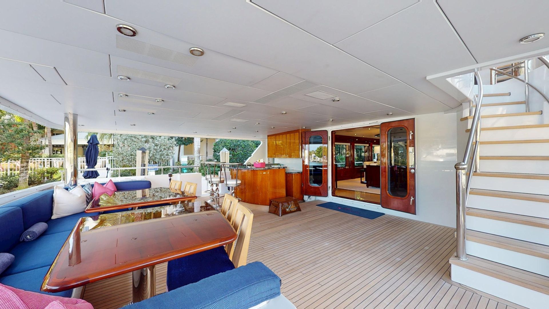 Yacht Photo