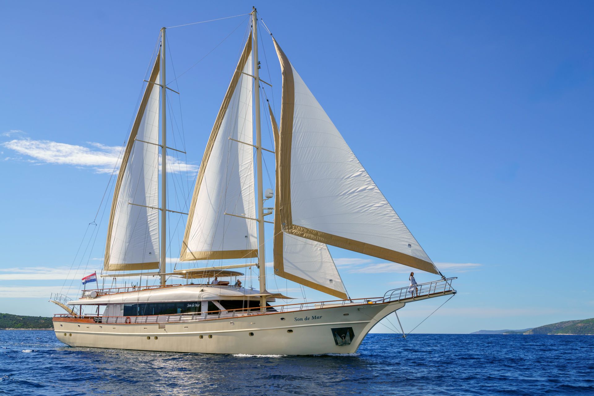 Yacht Photo