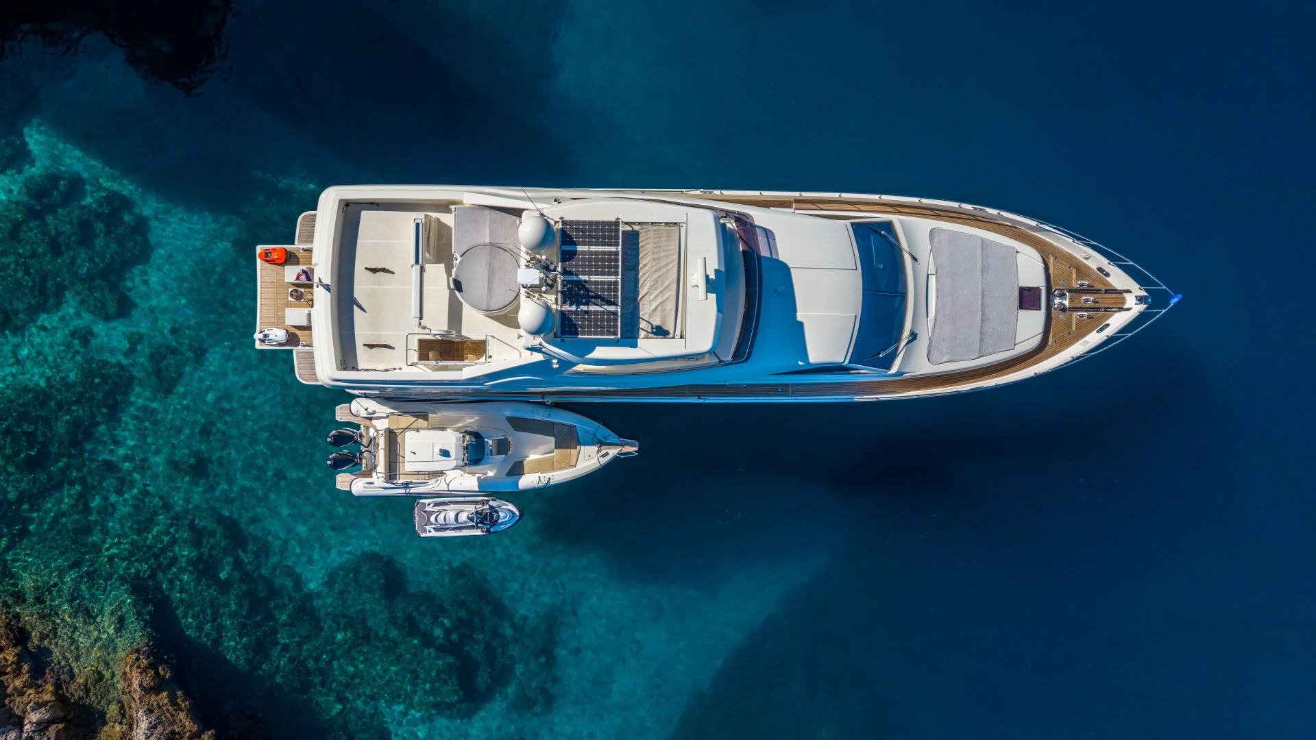 Yacht Photo