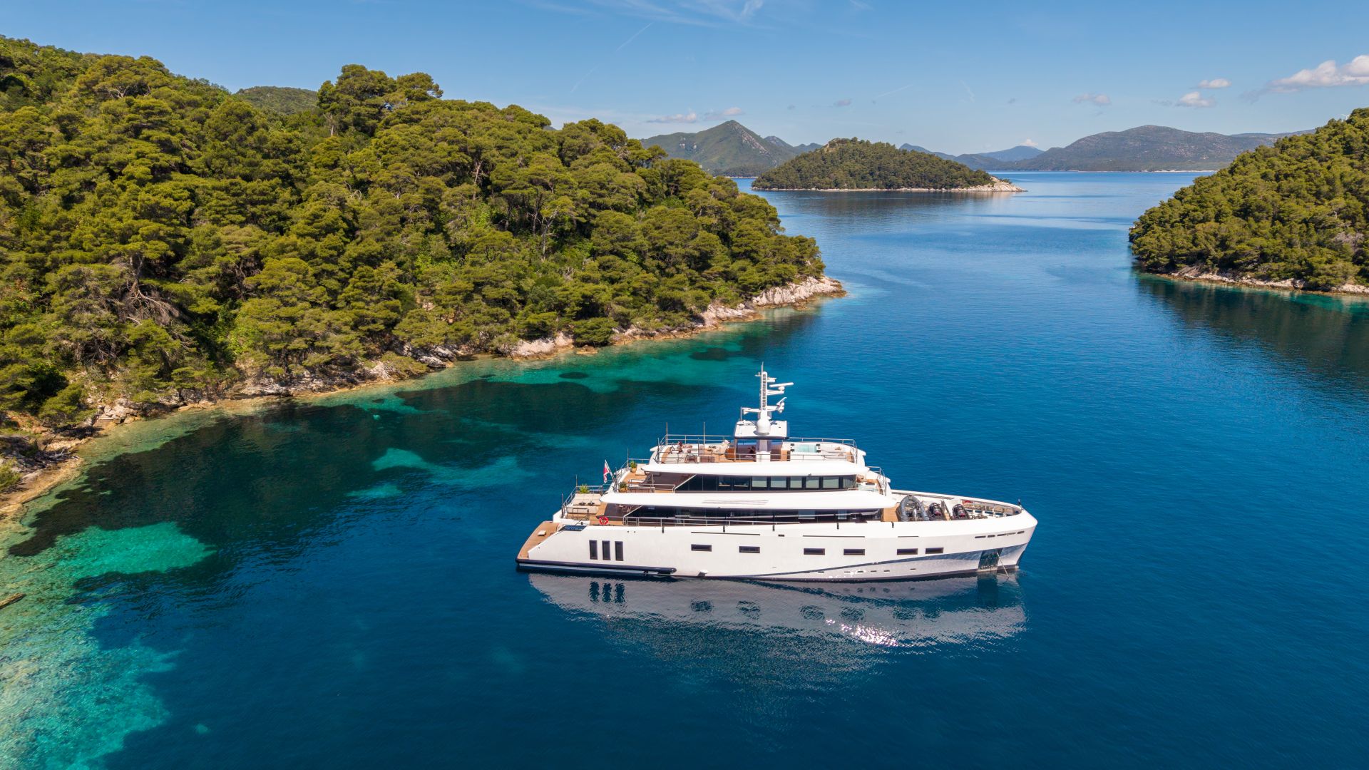 Yacht Photo